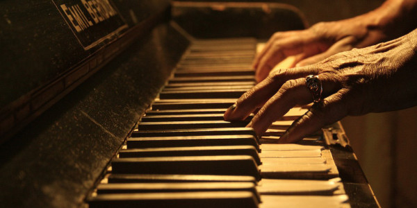 Aulas de música , teclado,piano para terceira idade